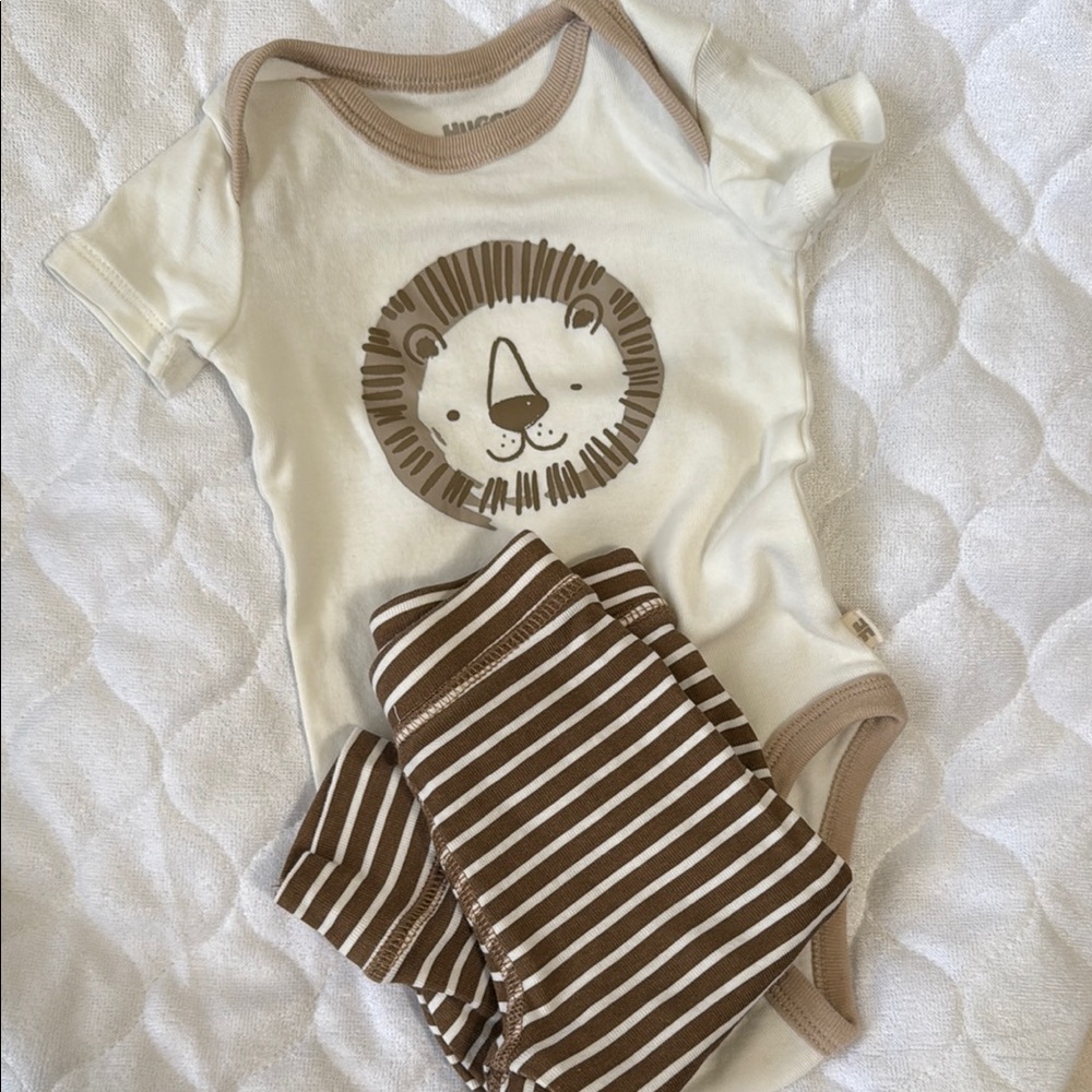 Huggies Lion Print Baby Onesie and Striped Pants Set